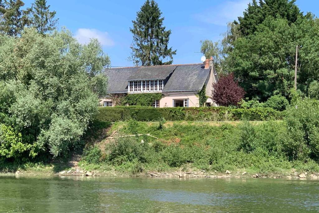 Behuard : Maison Vue Loire Екстериор снимка